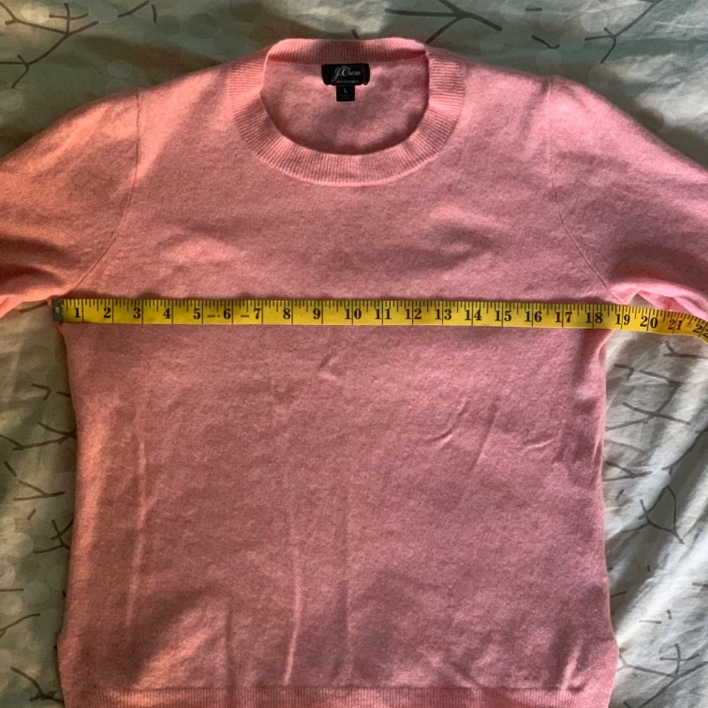 J Crew Everyday Cashmere Women's Crewneck Sweater, Pink - Picture 4 of 9